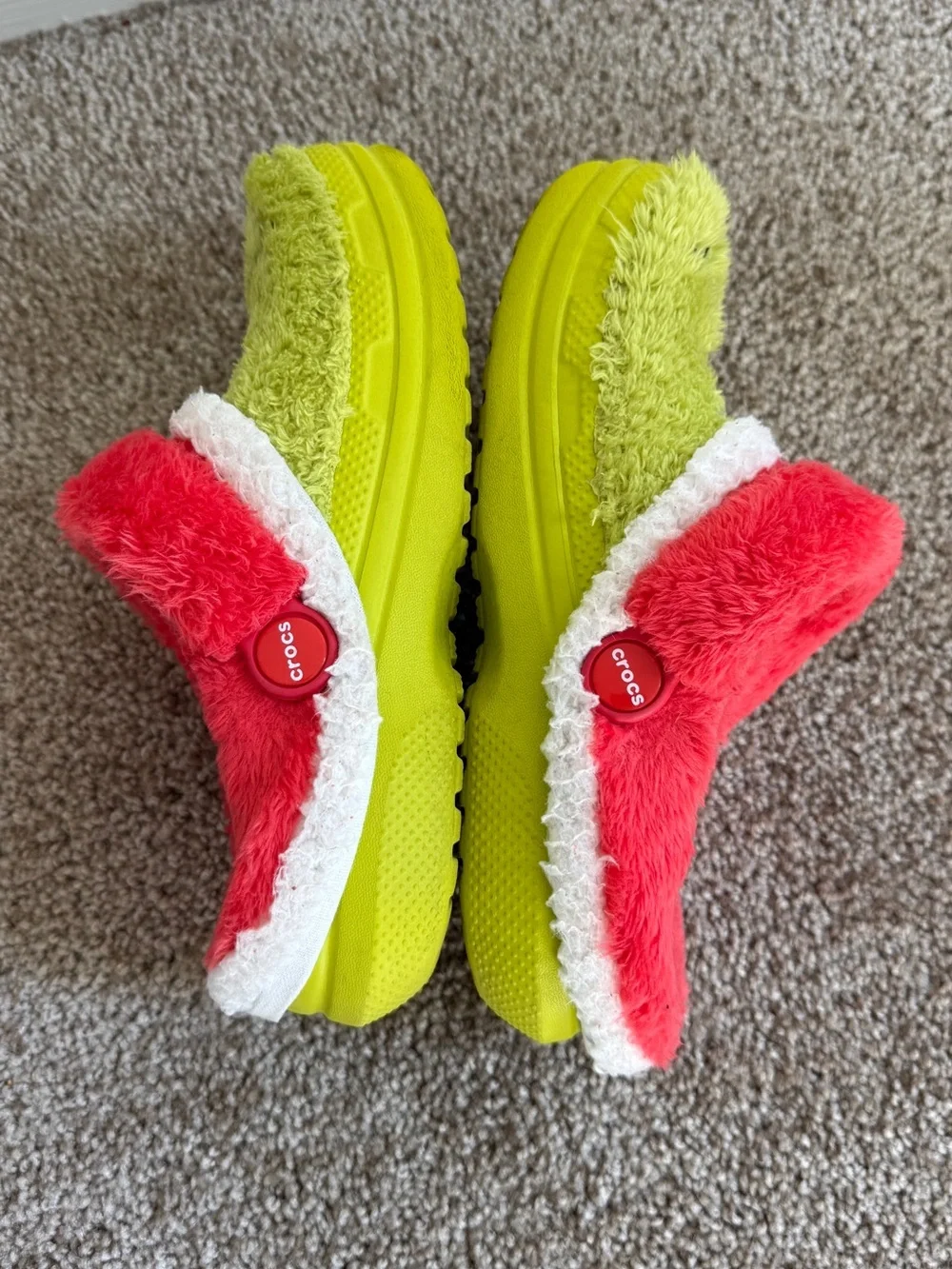 Crocs The Grinch Fuzzy Lined Clogs Kids 1J Unisex Christmas Slippers